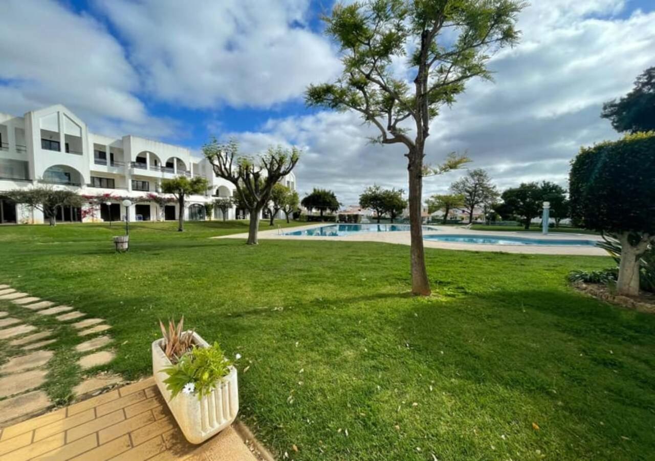 Title E Title - Oura Apartament Albufeira Kültér fotó